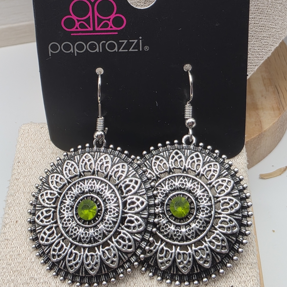 Paparazzi Intricate Silver Earrings with Green Accent (313)